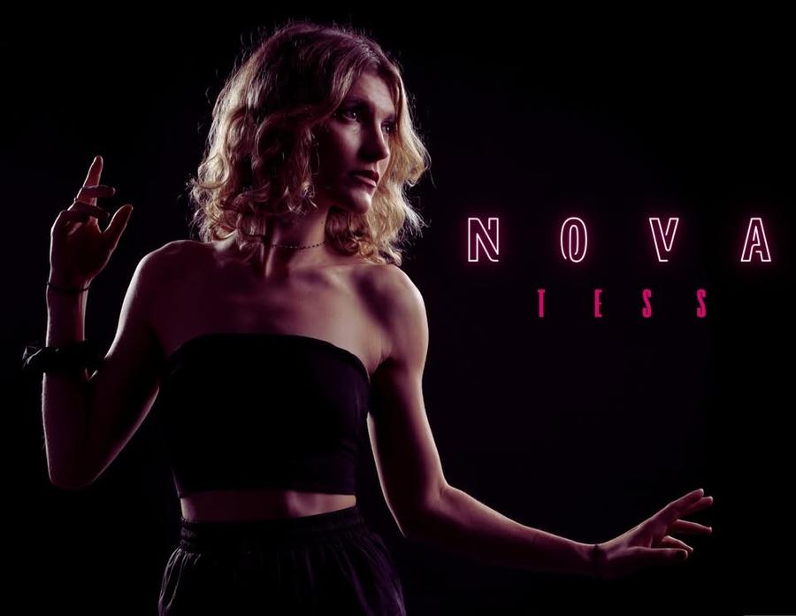 TESS  ⌜pop, chanson, électro⌟