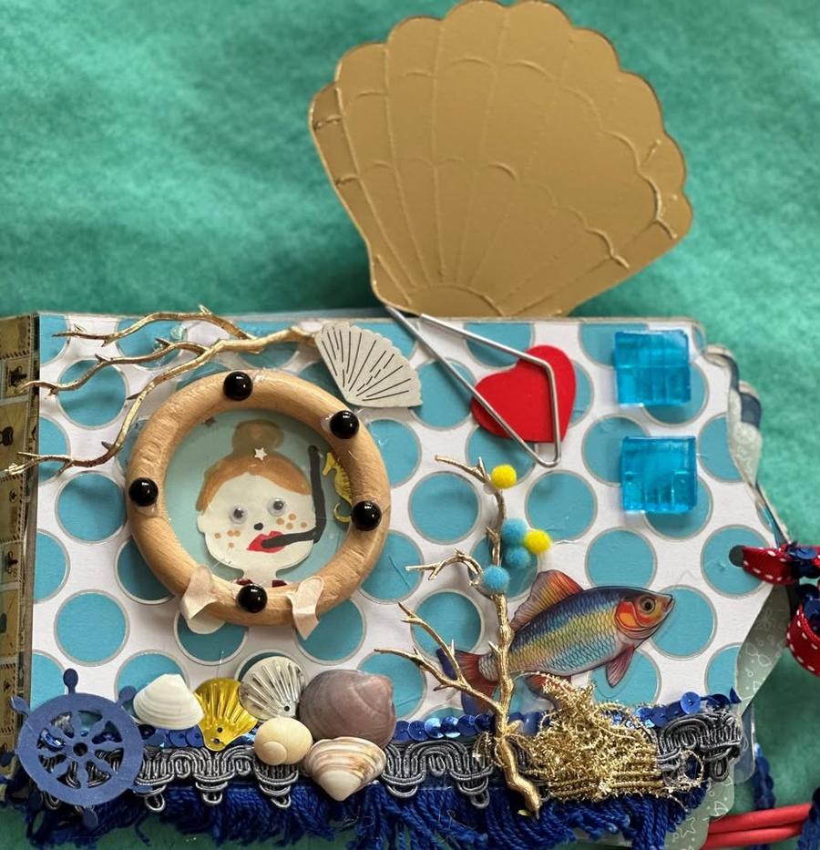 No photo description available.